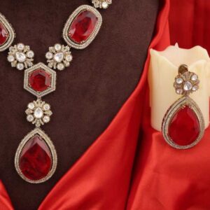 The Crimson Royale Statement Set